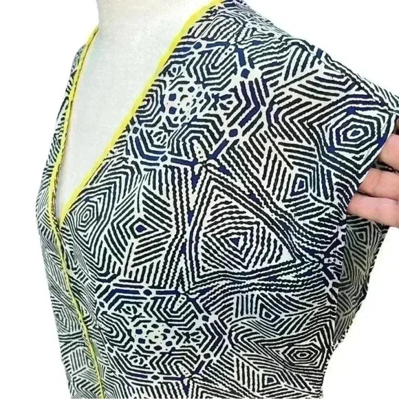 Bellatrix / Contrast Trim Print Faux Wrap Blouse - Picture 5 of 8